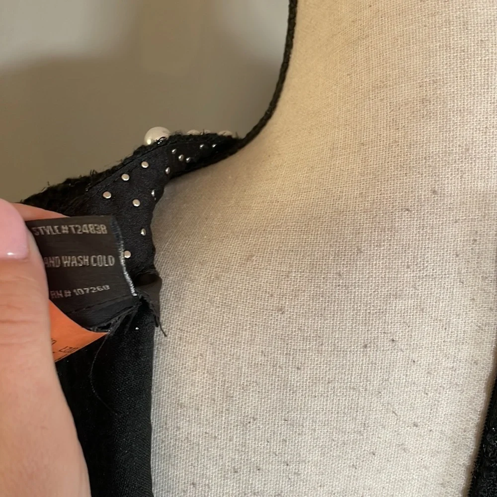 Gracia tweed dress with pearls - Picture 8 of 8